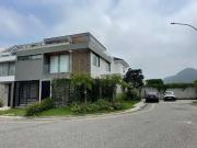 Casa / Sobrado para Venda em Rio de Janeiro/RJ Vargem...