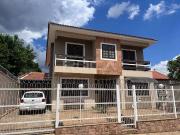 Casa / Sobrado para Venda em São Carlos/SP Centro 3 Quartos