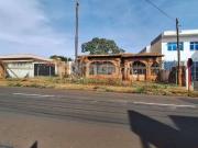 Casa / Sobrado para Venda em São Carlos/SP Centro 4 Quartos