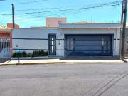 Casa / Sobrado para Venda em São Carlos/SP Jardim de...