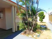 Casa / Sobrado para Venda em São Carlos/SP Vila Nery 4...