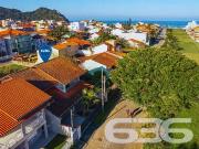 Casa / Sobrado para Venda em São Francisco do Sul/SC...