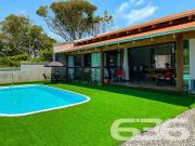 Casa / Sobrado para Venda em São Francisco do Sul/SC...