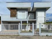 Casa / Sobrado para Venda em São Francisco do Sul/SC...