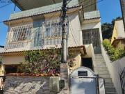 Casa / Sobrado para Venda em São Gonçalo/RJ Barro...