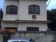 Casa / Sobrado para Venda em São Gonçalo/RJ Neves 4 Quartos