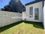 Casa / Sobrado para Venda em São José da Lapa/MG...