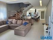 Casa / Sobrado para Venda em São José dos Campos/SP...