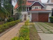 Casa / Sobrado para Venda em São José dos Campos/SP...