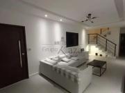 Casa / Sobrado para Venda em São José dos Campos/SP...