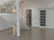 Casa / Sobrado para Venda em São José dos Campos/SP...