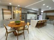 Casa / Sobrado para Venda em São José dos Campos/SP...