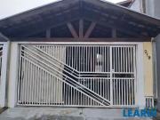 Casa / Sobrado para Venda em São José dos Campos/SP...