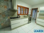 Casa / Sobrado para Venda em São José dos Campos/SP...