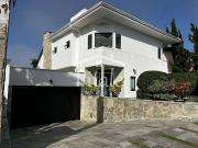 Casa / Sobrado para Venda em São José dos Campos/SP...
