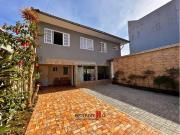 Casa / Sobrado para Venda em São José dos Pinhais/PR...