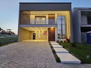 Casa / Sobrado para Venda em São José dos Pinhais/PR...