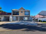 Casa / Sobrado para Venda em São José dos Pinhais/PR...