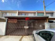 Casa / Sobrado para Venda em São José dos Pinhais/PR...