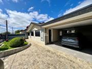 Casa / Sobrado para Venda em São José dos Pinhais/PR...