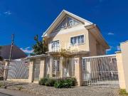 Casa / Sobrado para Venda em São José dos Pinhais/PR...