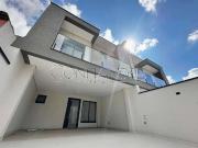 Casa / Sobrado para Venda em São José dos Pinhais/PR...