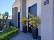 Casa / Sobrado para Venda em São José dos Pinhais/PR...