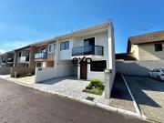 Casa / Sobrado para Venda em São José dos Pinhais/PR Bom...