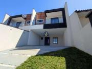 Casa / Sobrado para Venda em São José dos Pinhais/PR...