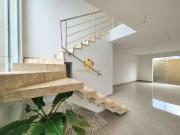 Casa / Sobrado para Venda em São José dos Pinhais/PR...