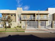 Casa / Sobrado para Venda em São José dos Pinhais/PR...
