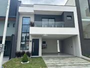 Casa / Sobrado para Venda em São José dos Pinhais/PR...