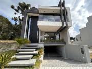 Casa / Sobrado para Venda em São José dos Pinhais/PR...