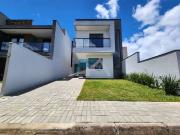 Casa / Sobrado para Venda em São José dos Pinhais/PR...