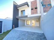 Casa / Sobrado para Venda em São José dos Pinhais/PR...