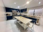 Casa / Sobrado para Venda em São José dos Pinhais/PR Iná...