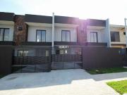 Casa / Sobrado para Venda em São José dos Pinhais/PR...