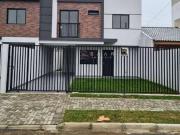 Casa / Sobrado para Venda em São José dos Pinhais/PR...