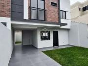 Casa / Sobrado para Venda em São José dos Pinhais/PR...