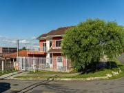 Casa / Sobrado para Venda em São José dos Pinhais/PR São...