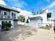 Casa / Sobrado para Venda em São José/SC Barreiros 3 Quartos