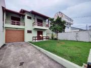 Casa / Sobrado para Venda em São José/SC Barreiros 3 Quartos