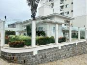 Casa / Sobrado para Venda em São José/SC Barreiros 3 Quartos