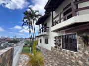 Casa / Sobrado para Venda em São José/SC Barreiros 4 Quartos