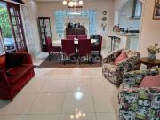 Casa / Sobrado para Venda em São José/SC Barreiros 5 Quartos