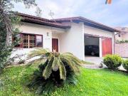 Casa / Sobrado para Venda em São José/SC Fazenda Santo...