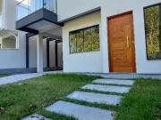 Casa / Sobrado para Venda em São José/SC Lisboa 3 Quartos