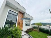 Casa / Sobrado para Venda em São José/SC Lisboa 4 Quartos