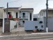 Casa / Sobrado para Venda em São José/SC Potecas 2 Quartos