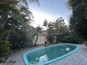 Casa / Sobrado para Venda em São José/SC Praia Comprida...